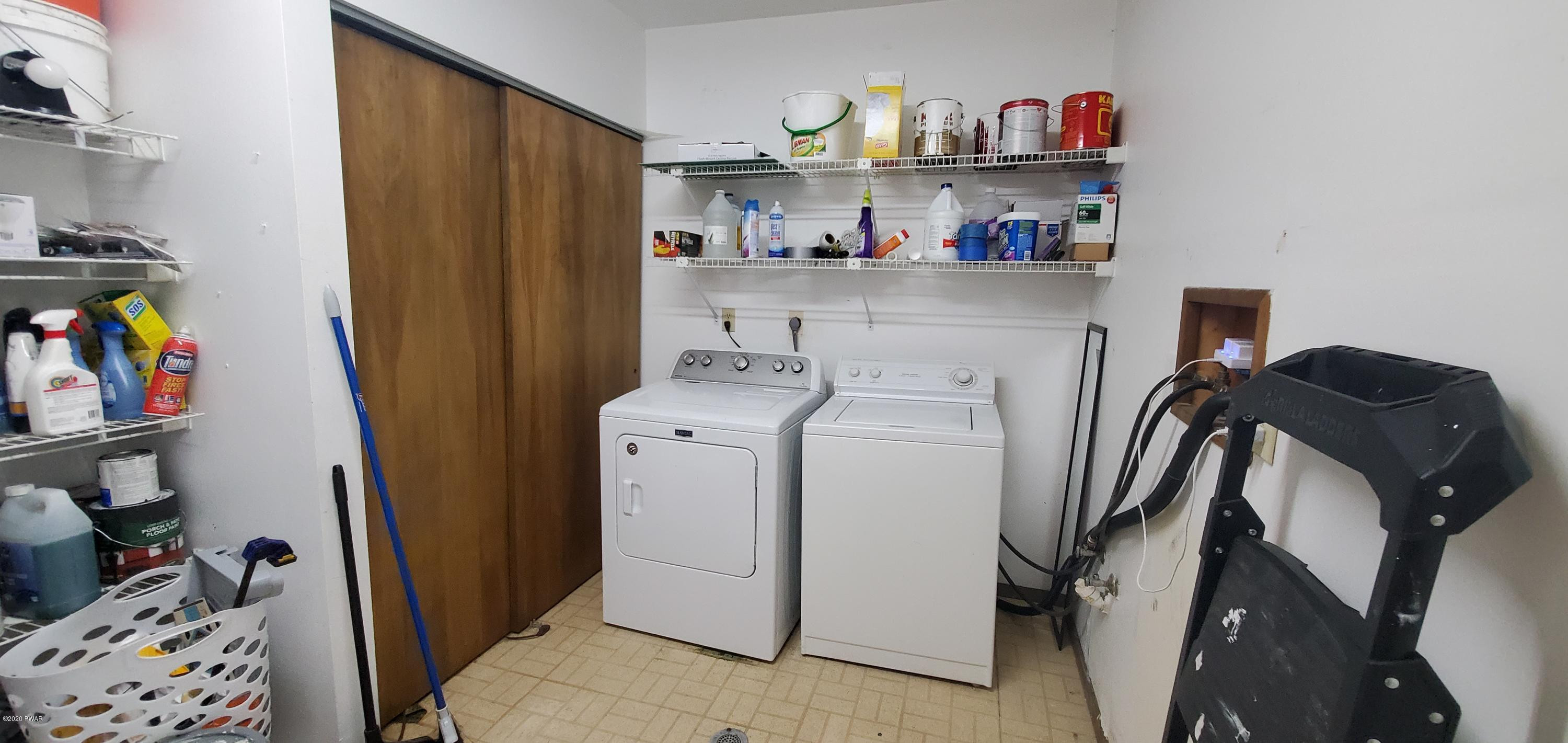 101 Slaymaker Road Milford, PA 18337 - Photo 34 of 71 Laundry/Storage