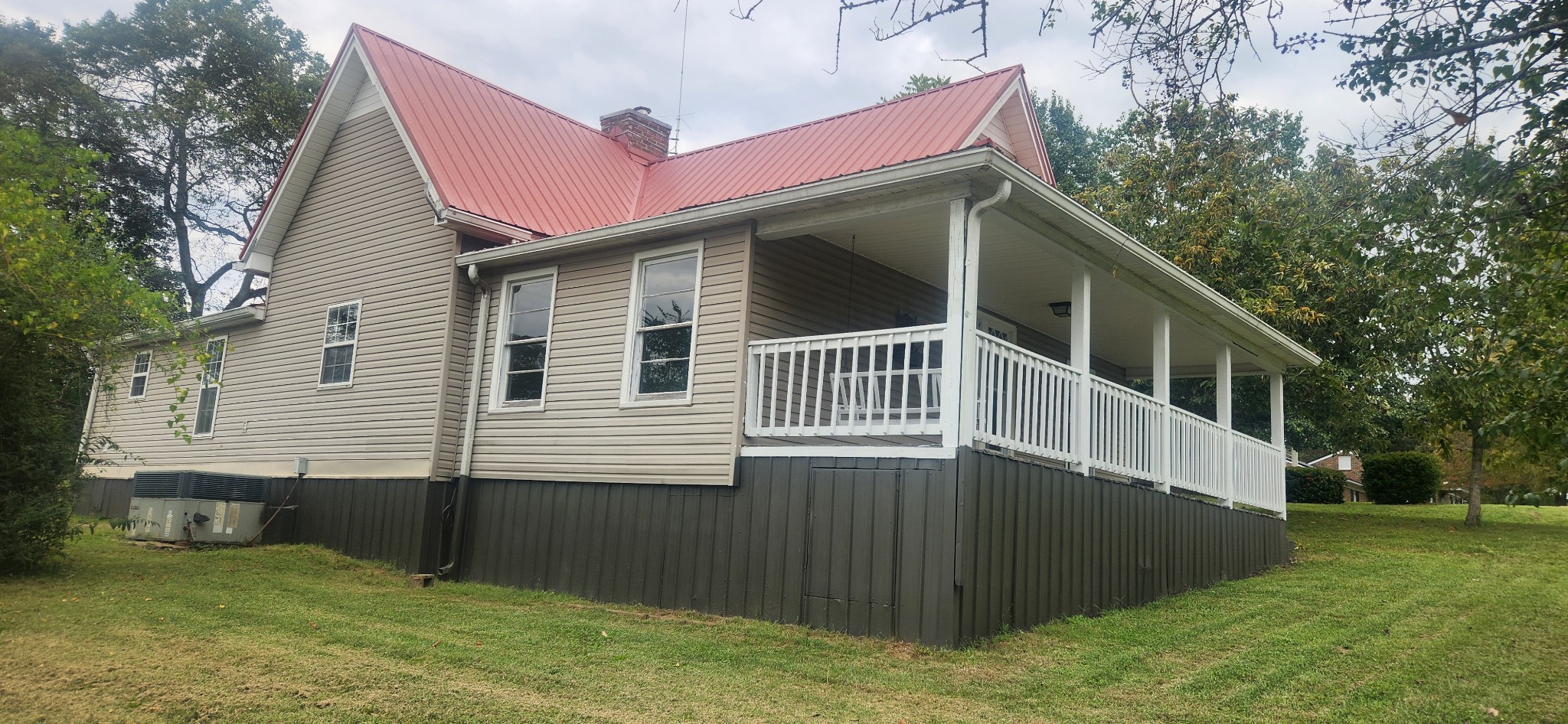 126 West End Avenue Centerville, TN 37033 - Photo 3 of 28 a view of a house with a yard