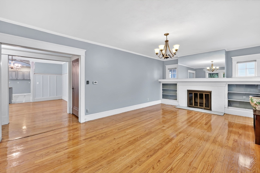 850-852 Sumner Avenue Springfield, MA 01108 - Photo 2 of 31