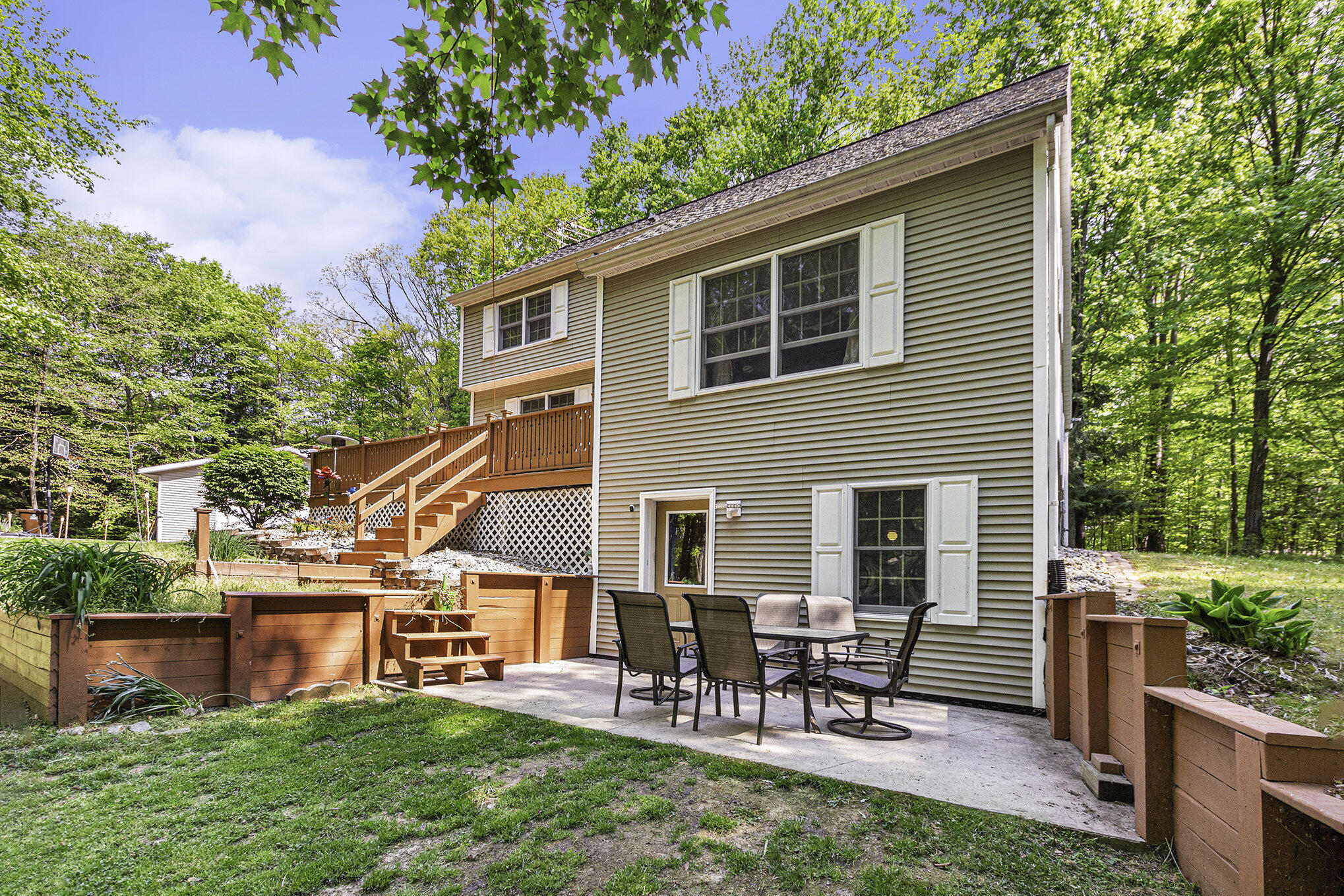 8782 West Blanchard Road Blanchard, MI 49310 - Photo 6 of 42 024_converted_49