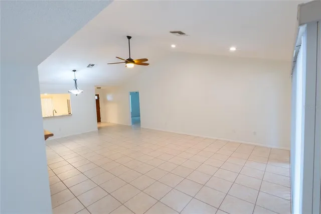 $460,000 | 15028 Redcliff Drive, Tampa, FL 33625