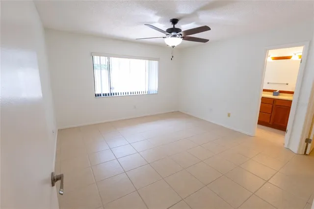 $460,000 | 15028 Redcliff Drive, Tampa, FL 33625