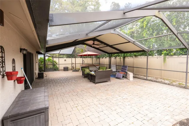 $460,000 | 15028 Redcliff Drive, Tampa, FL 33625