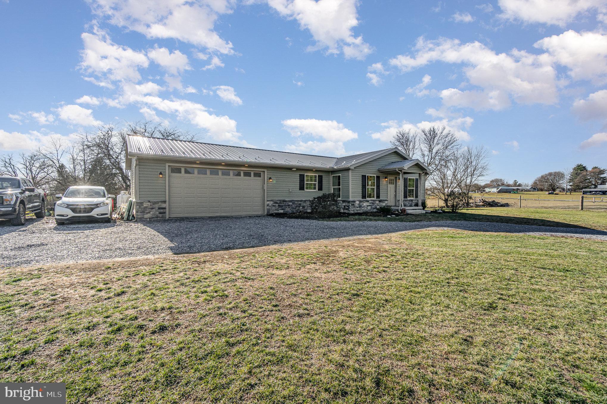 10425 Letzburg Road Greencastle, PA 17225 - Photo 4 of 39 Gallery Image 4