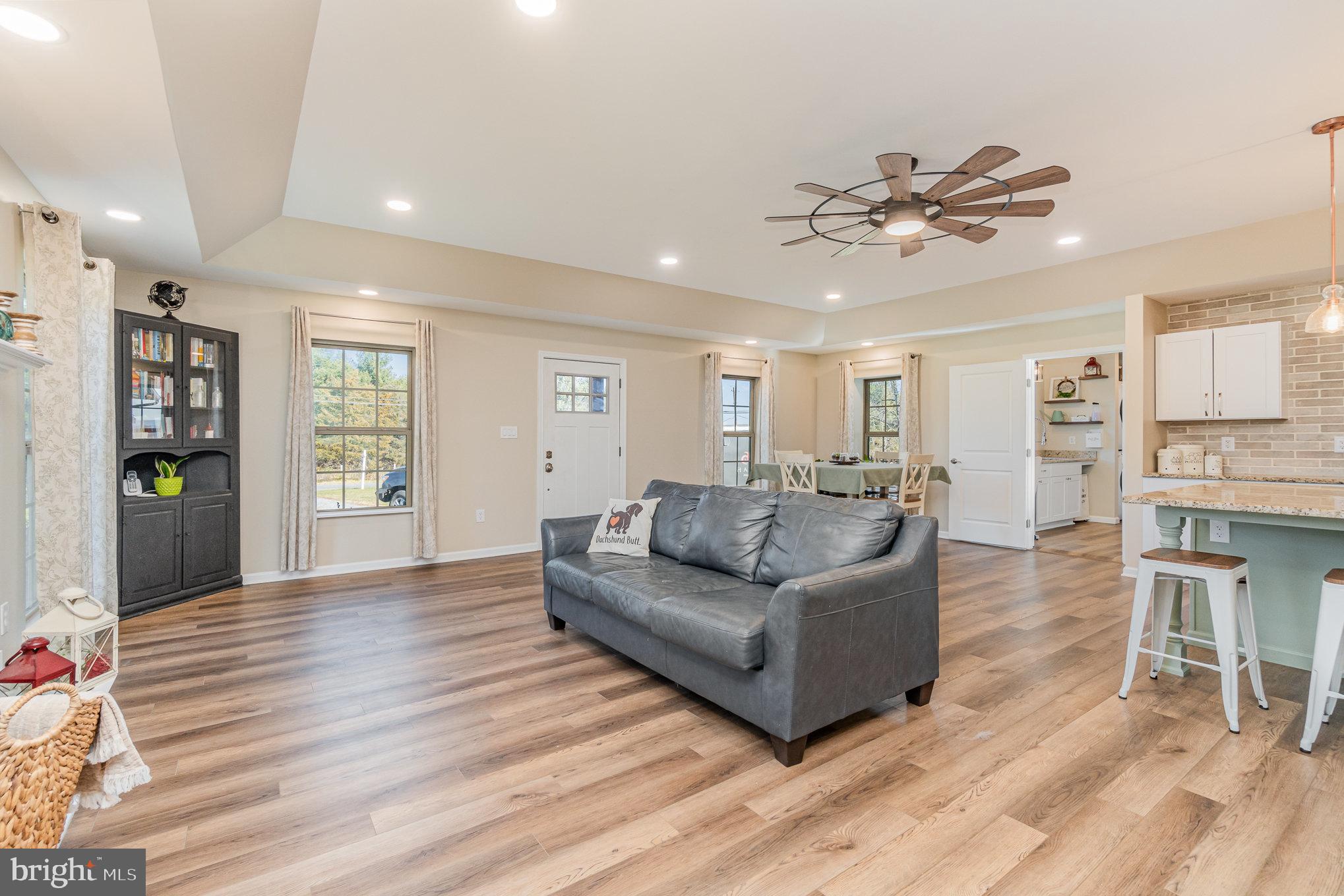 10425 Letzburg Road Greencastle, PA 17225 - Photo 9 of 39 Gallery Image 9