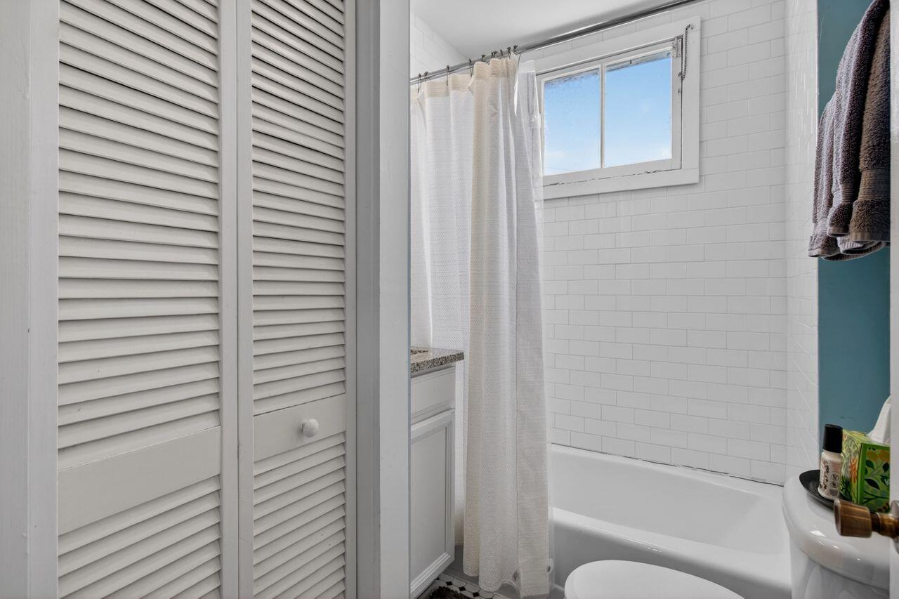 435 Race Street Charleston, SC 29403 - Photo 15 of 42 Unit A