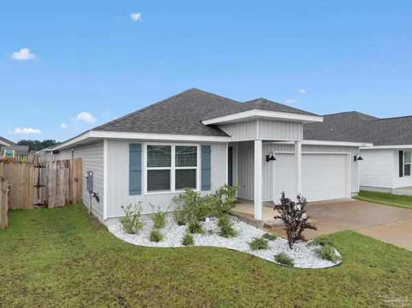 $2,000 | 4358 Redbay Court, Pace, FL 32571