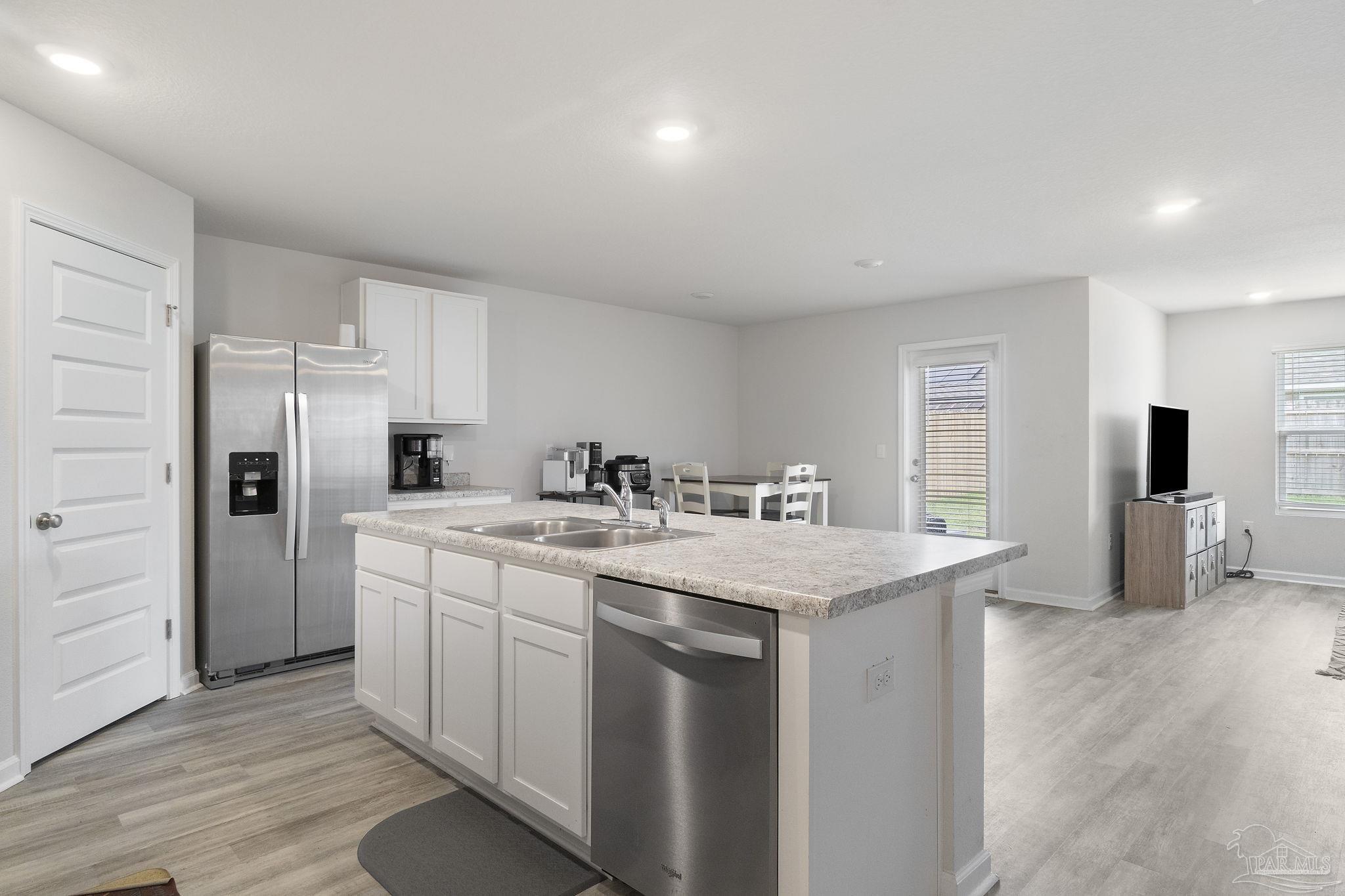 4358 Redbay Court Pace, FL 32571 - Photo 9 of 43