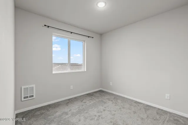 $369,500 | 311 Aspen Street North, Tieton, WA 98947