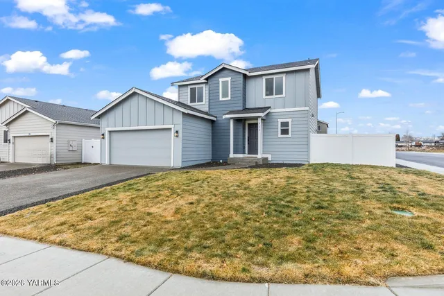 $369,500 | 311 Aspen Street North, Tieton, WA 98947