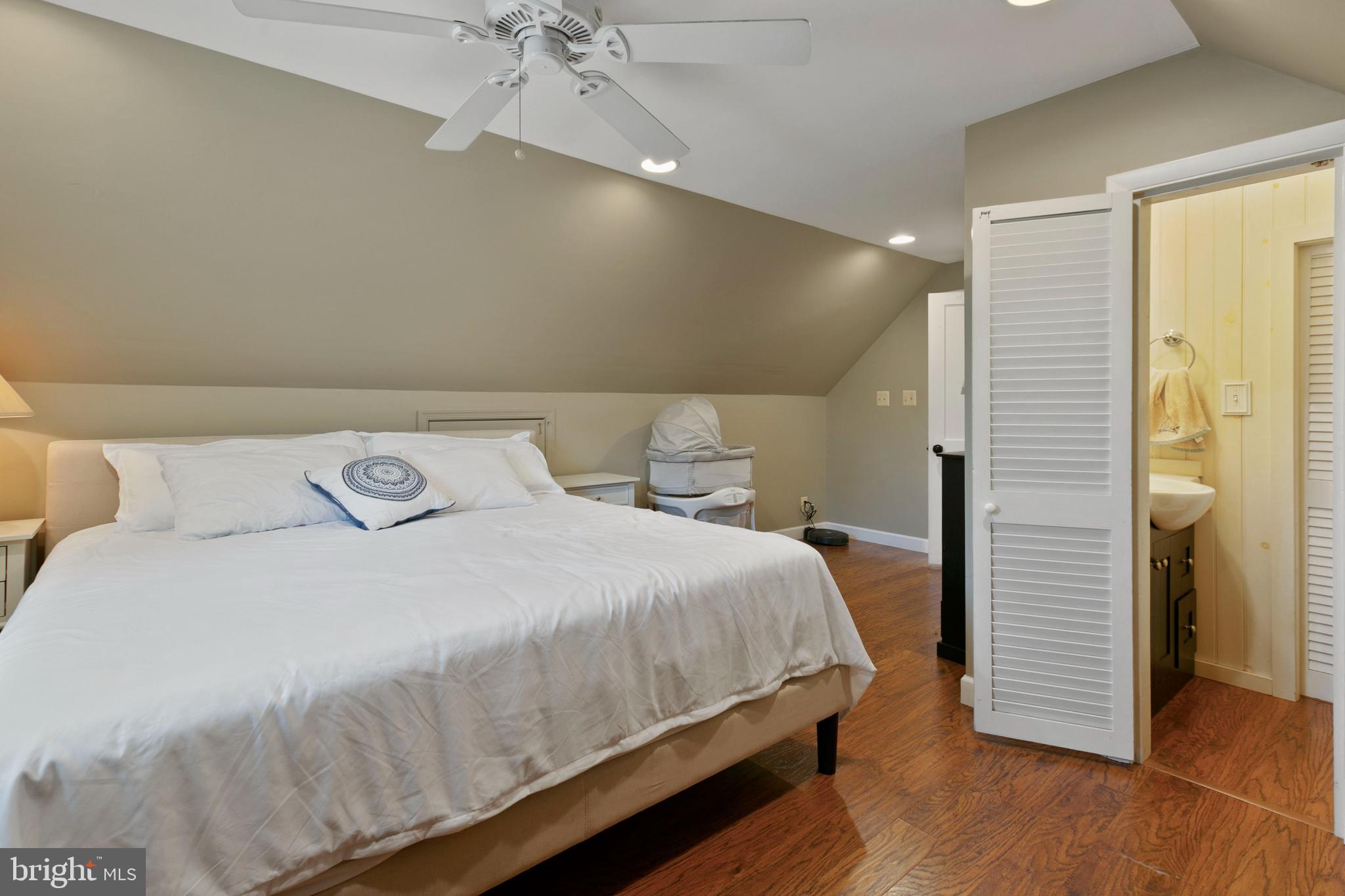 413 Warren Road Cockeysville, MD 21030 - Photo 24 of 36 Bedroom No. 3