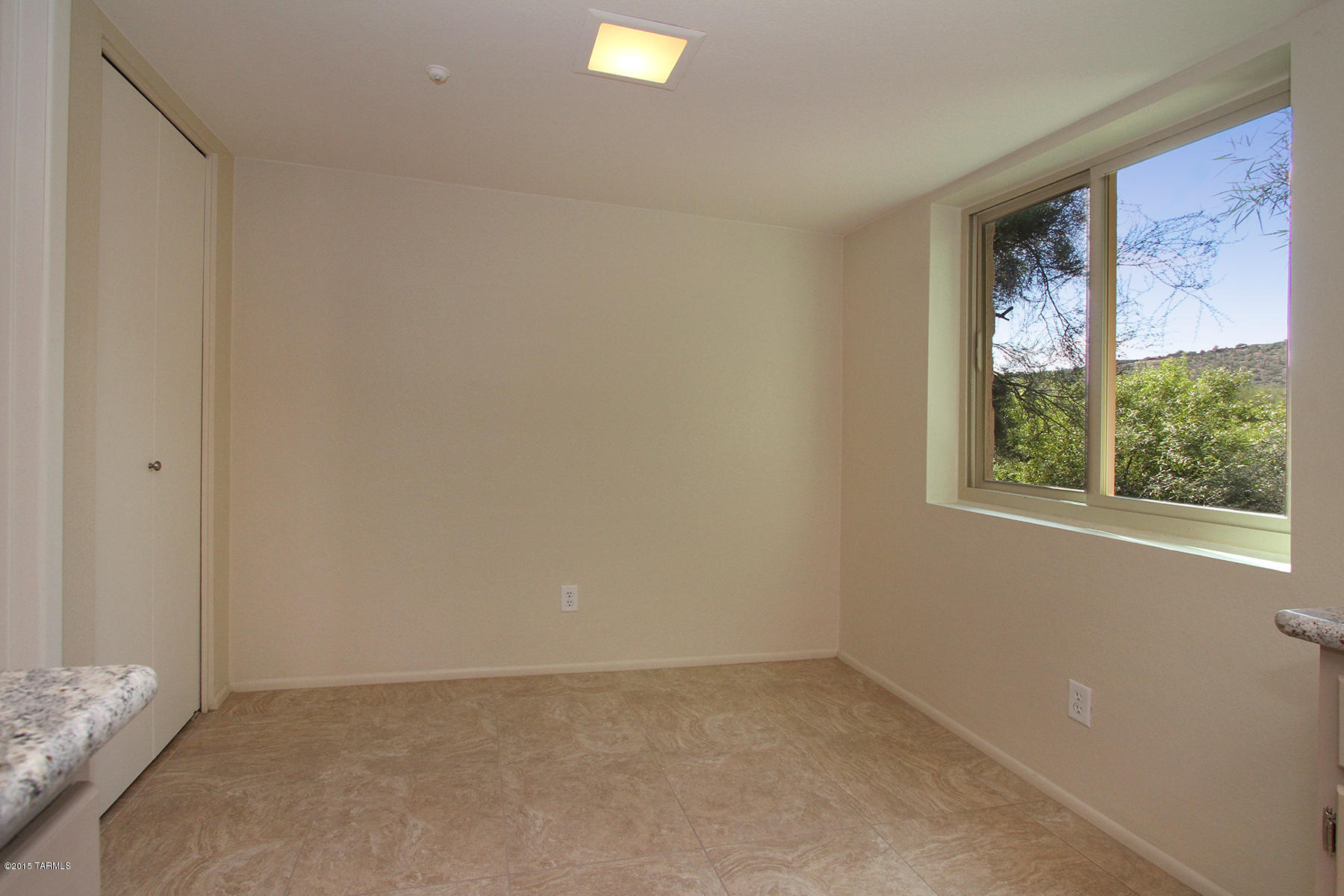 7385 East Wandering Road Tucson, AZ 85750 - Photo 8 of 29 Gallery Image 8