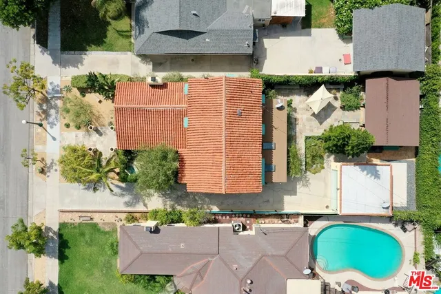 $1,685,000 | 1109 North Isabel Street, Glendale, CA 91207