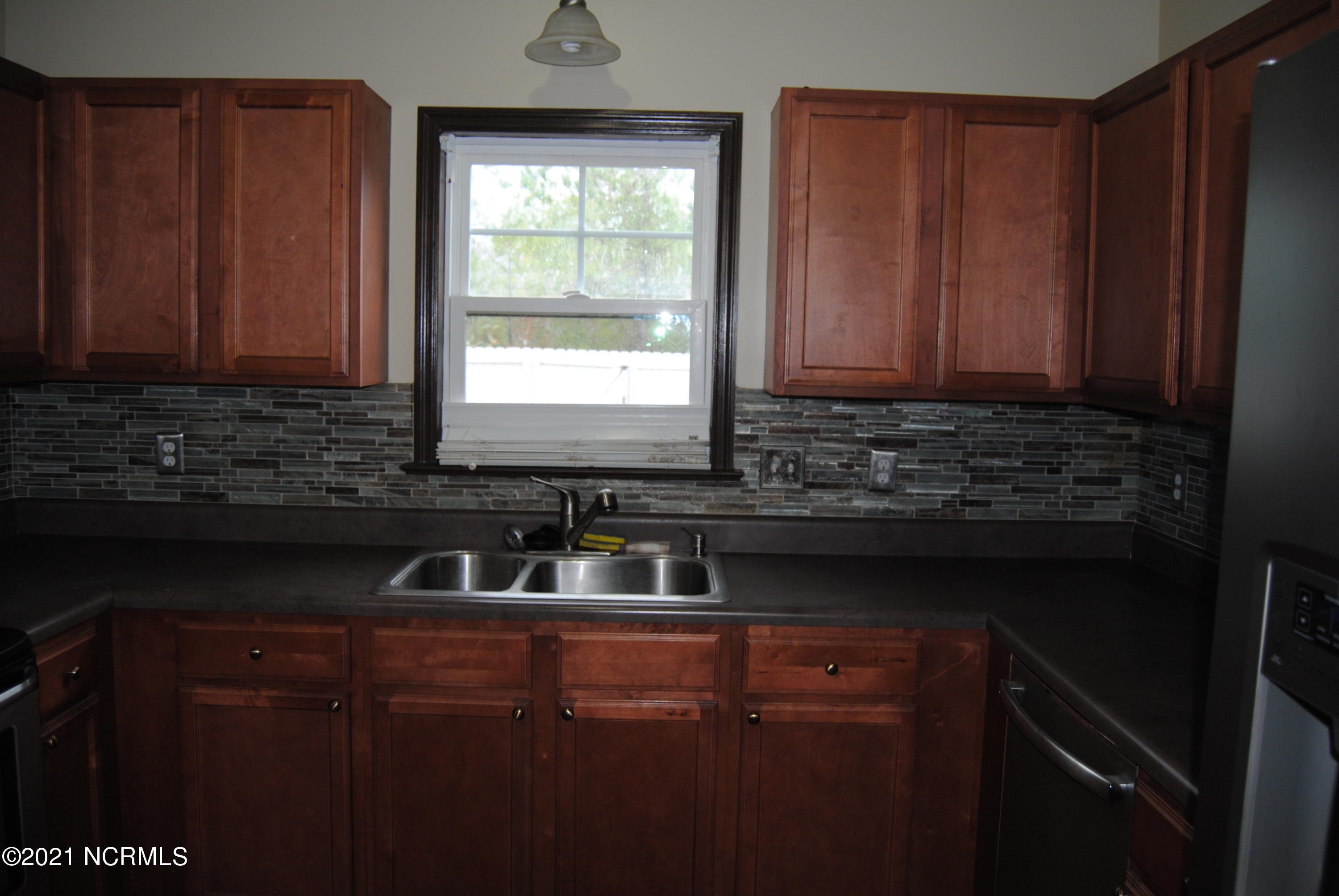 312 Cedar Island Trail Holly Ridge, NC 28445 - Photo 3 of 13 DSC_0331