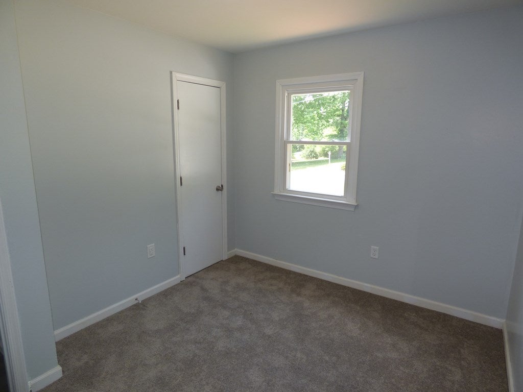 548 Plank Road Farmville, VA 23901 - Photo 10 of 15 Gallery Image 10