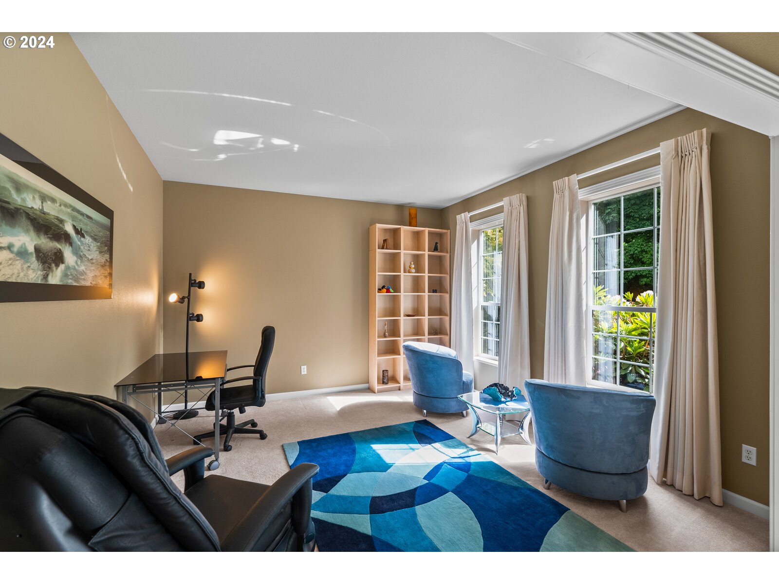 31500 Northwest 13th Avenue Ridgefield, WA 98642 - Photo 11 of 48 a living room with furniture and a window