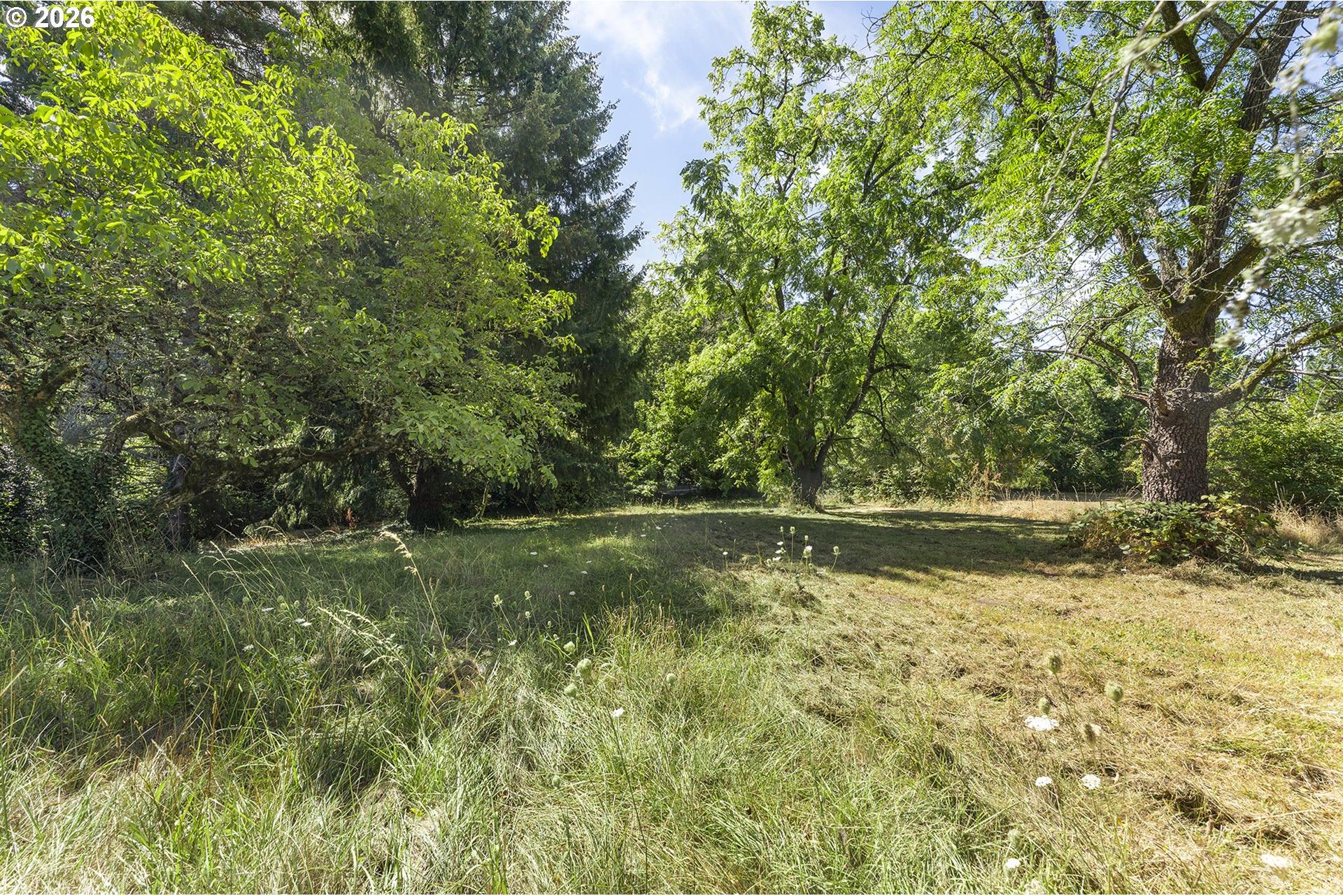 12295 Southwest Boones Ferry Road Portland, OR 97219 - Photo 15 of 26 Gallery Image 15