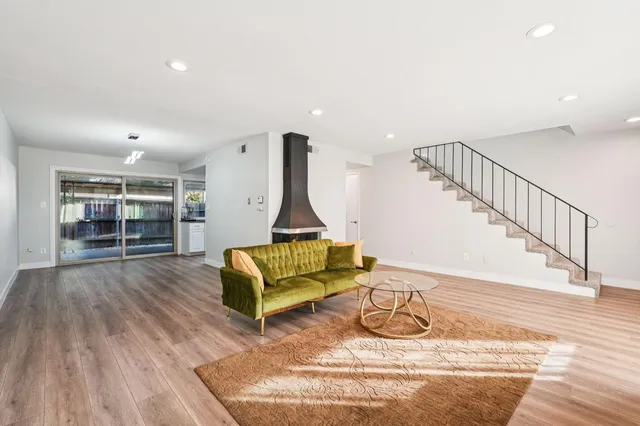 $339,000 | 5971 Vía Casitas, Carmichael, CA 95608