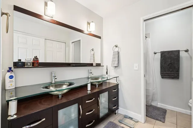 a view of a house with a big yard