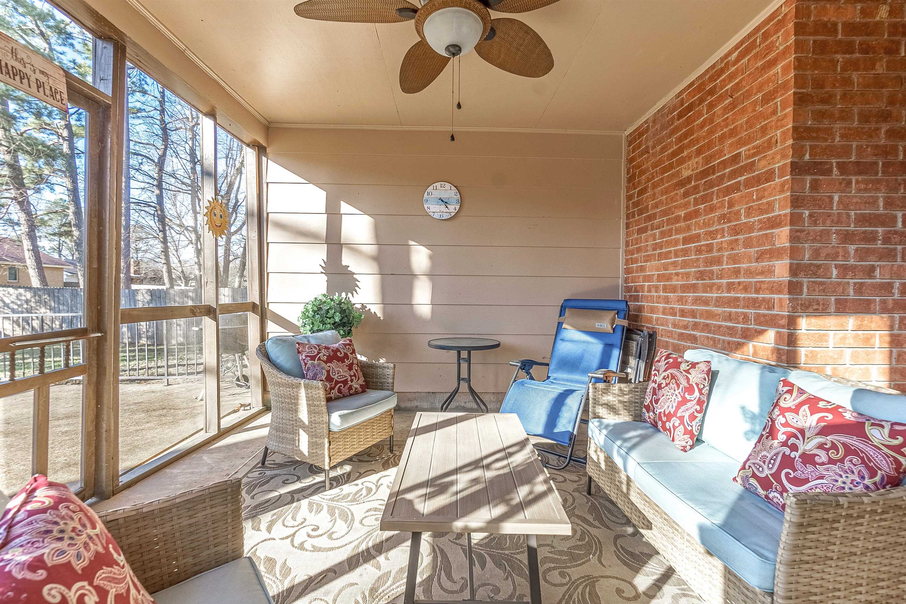 3467 Fox Meadows Road Memphis, TN 38115 - Photo 14 of 15 Sunroom featuring ceiling fan