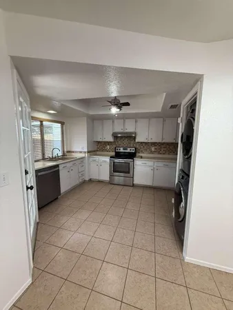 $1,600 | 10101 North 91st Avenue, Unit 70, Peoria, AZ 85345