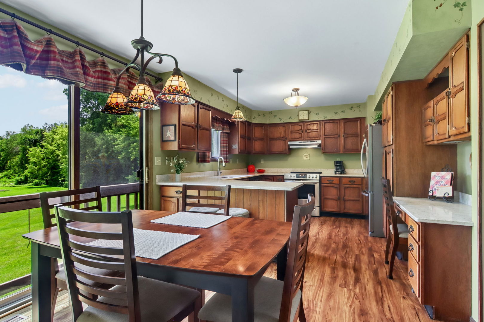 14N755 Covered Bridge Road Dundee, IL 60118 - Photo 16 of 57 Gallery Image 16