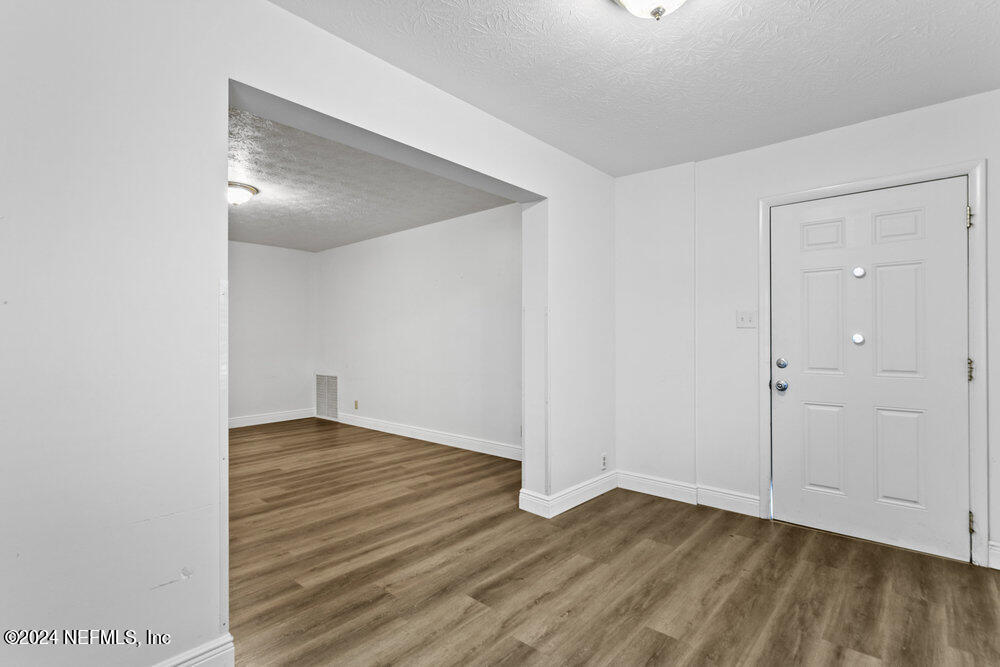 2218 Blair Road Jacksonville, FL 32221 - Photo 8 of 43 008_2218_blair_rd_8