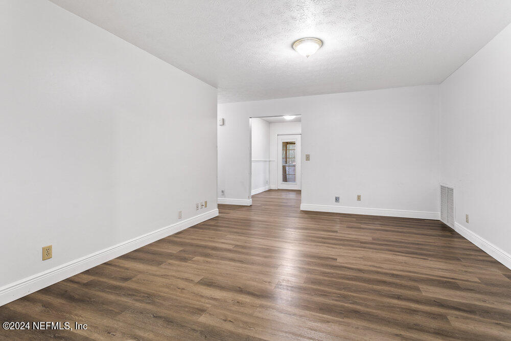 2218 Blair Road Jacksonville, FL 32221 - Photo 10 of 43 010_2218_blair_rd_10