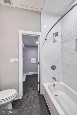 $1,600 | 2013 Benning Road Northeast, Unit 5, Washington, DC 20002