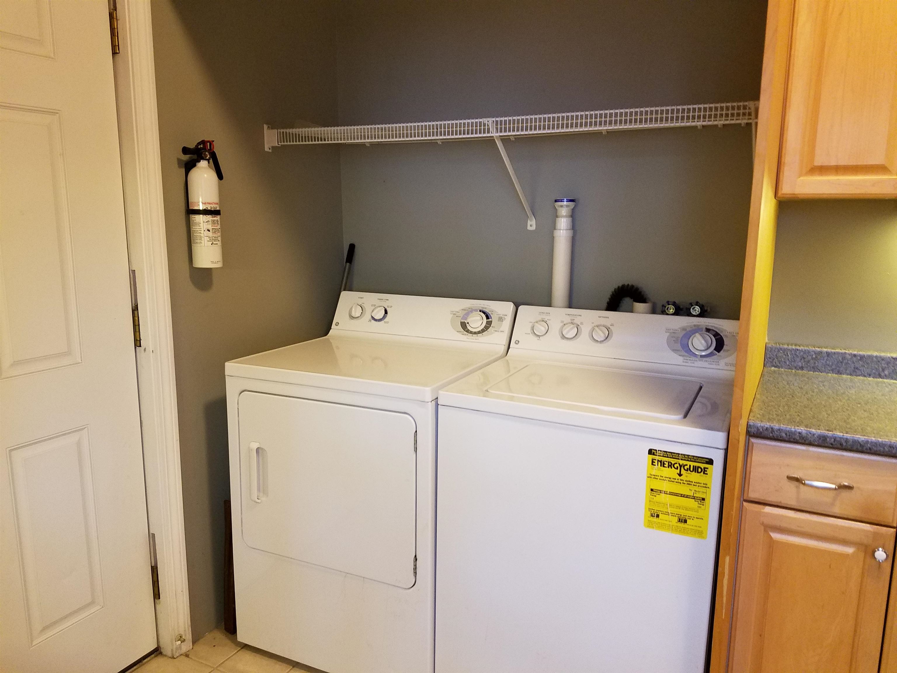 585 Beech Street, Unit FIRST Manchester, NH 03104 - Photo 4 of 15