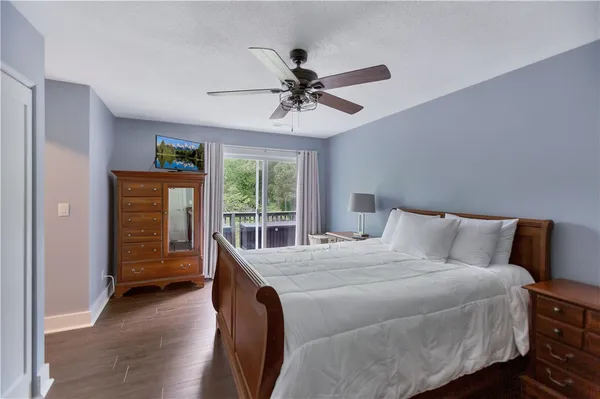 $381,000 | 15 C Hartwell Villas, Anderson, SC 29626
