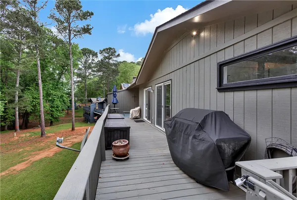 $381,000 | 15 C Hartwell Villas, Anderson, SC 29626