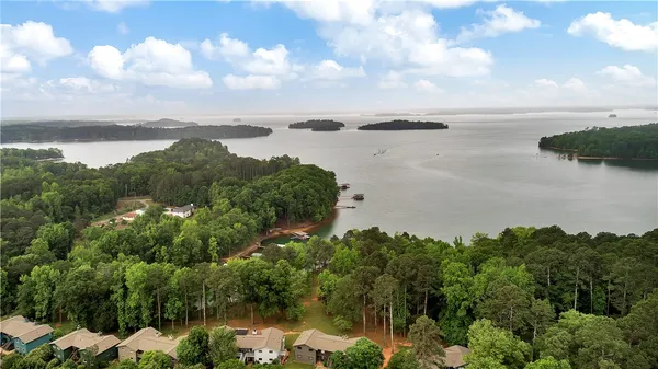 $381,000 | 15 C Hartwell Villas, Anderson, SC 29626