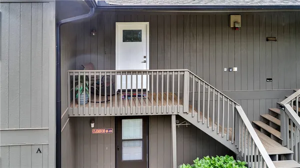 $381,000 | 15 C Hartwell Villas, Anderson, SC 29626