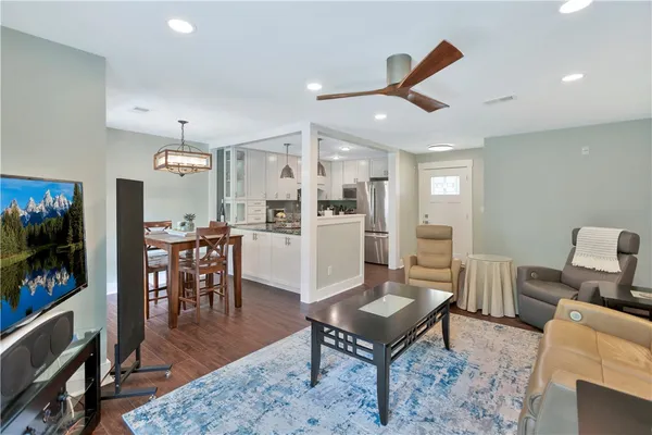 $381,000 | 15 C Hartwell Villas, Anderson, SC 29626
