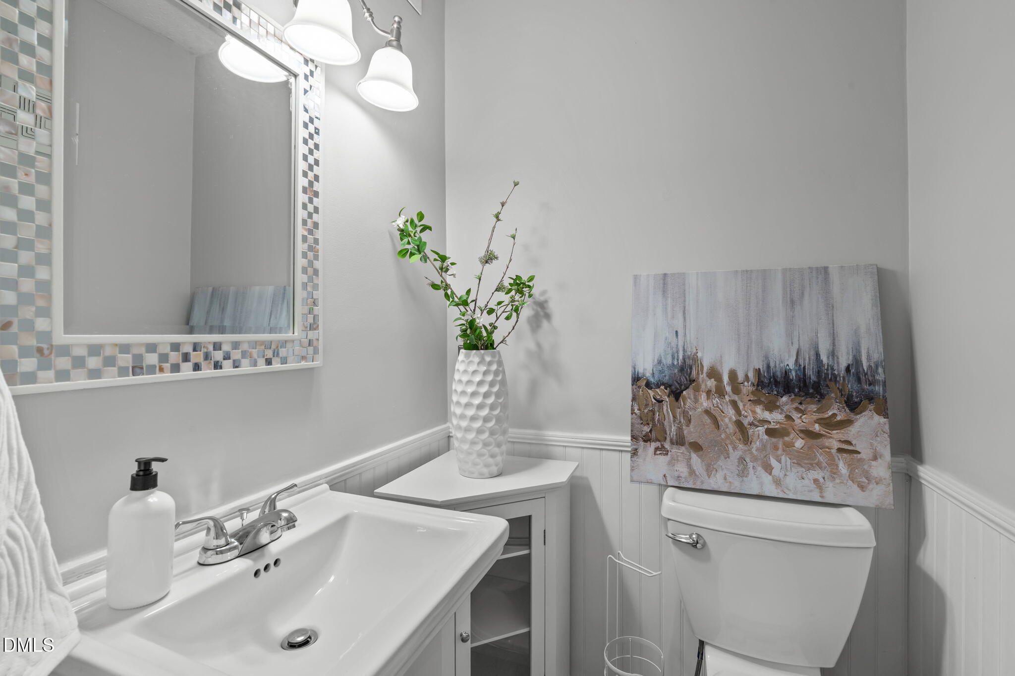 203 Oak Hollow Court Raleigh, NC 27613 - Photo 5 of 37 A-4