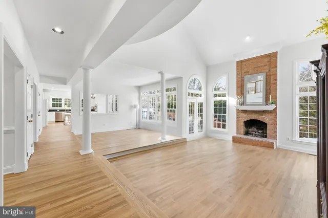 $1,999,999 | 11500 Great Falls Way, Great Falls, VA 22066