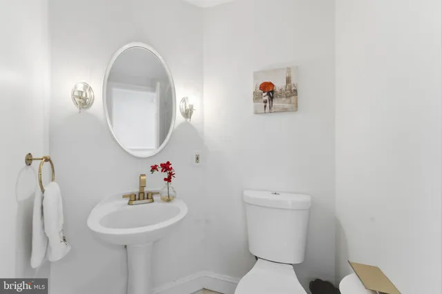 $1,999,999 | 11500 Great Falls Way, Great Falls, VA 22066