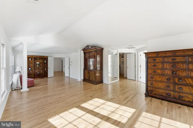 $1,999,999 | 11500 Great Falls Way, Great Falls, VA 22066