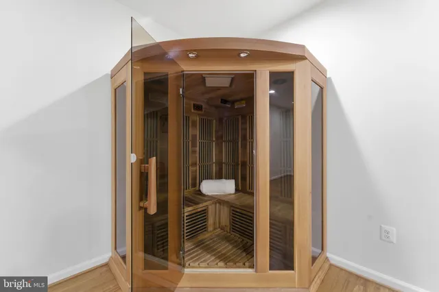 $1,999,999 | 11500 Great Falls Way, Great Falls, VA 22066