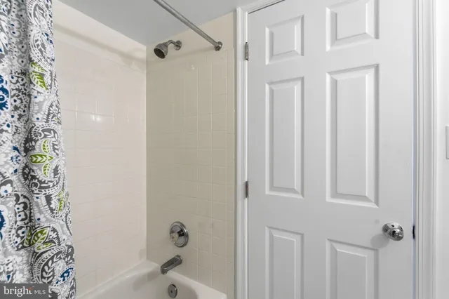 $1,999,999 | 11500 Great Falls Way, Great Falls, VA 22066