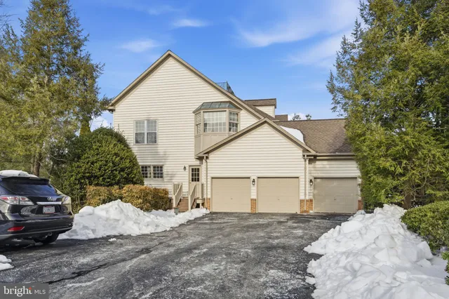 $1,999,999 | 11500 Great Falls Way, Great Falls, VA 22066