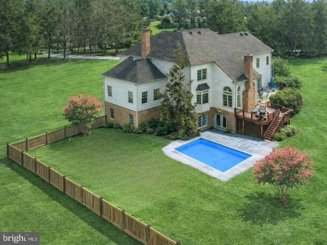 $1,999,999 | 11500 Great Falls Way, Great Falls, VA 22066