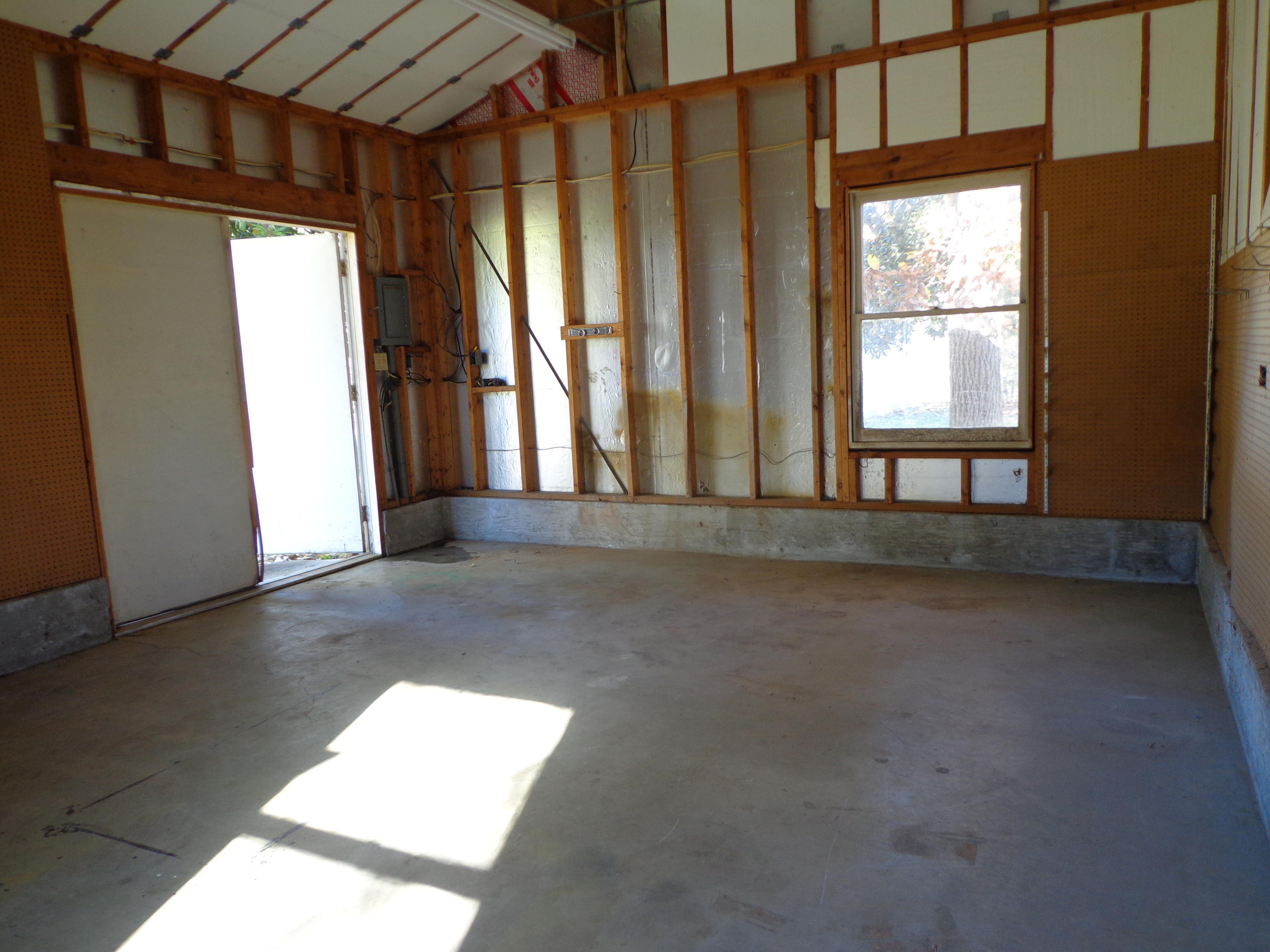 2628 Bandy Road Southeast Roanoke, VA 24014 - Photo 50 of 66 DSC07906