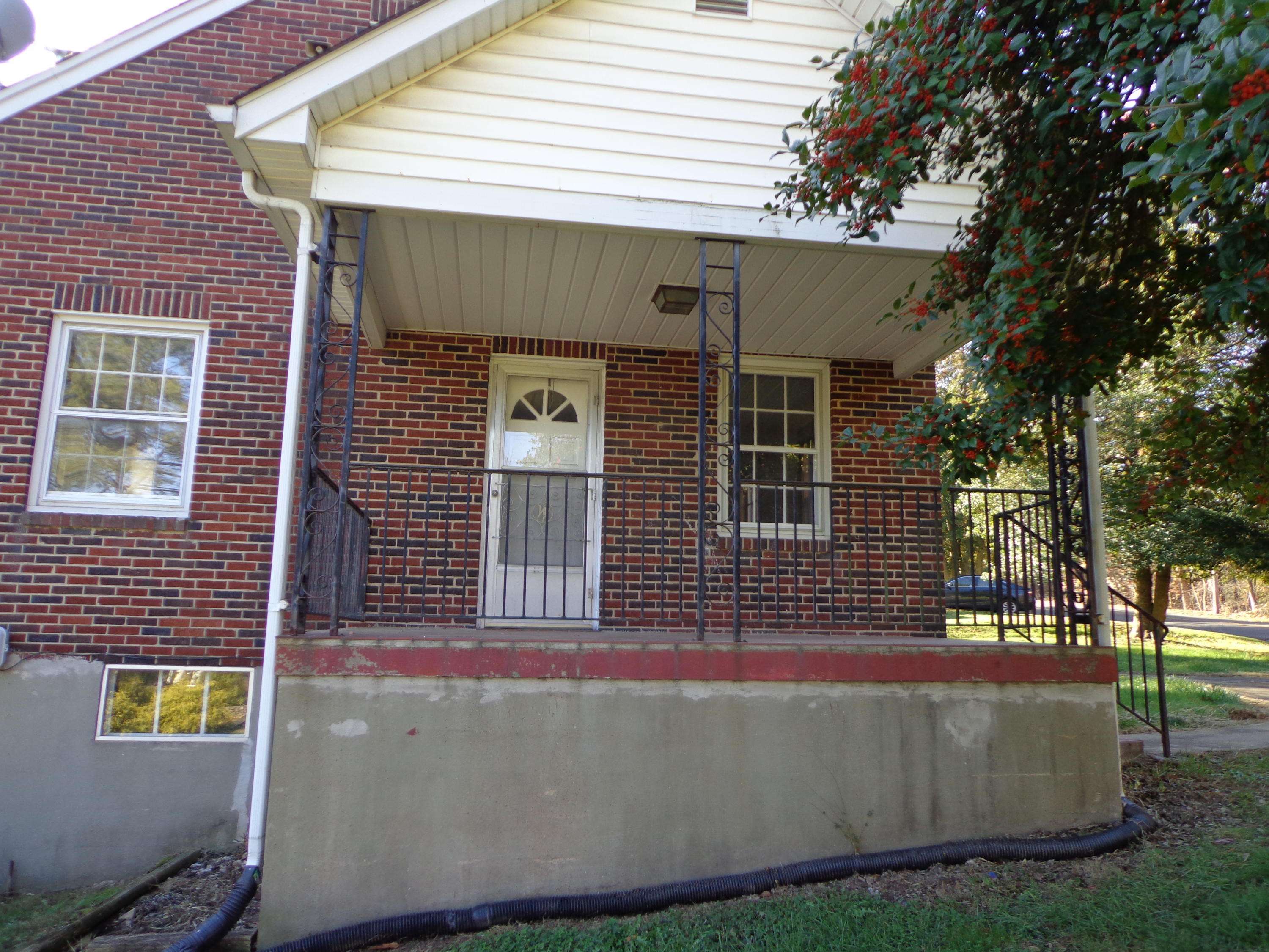 2628 Bandy Road Southeast Roanoke, VA 24014 - Photo 55 of 66 DSC07849