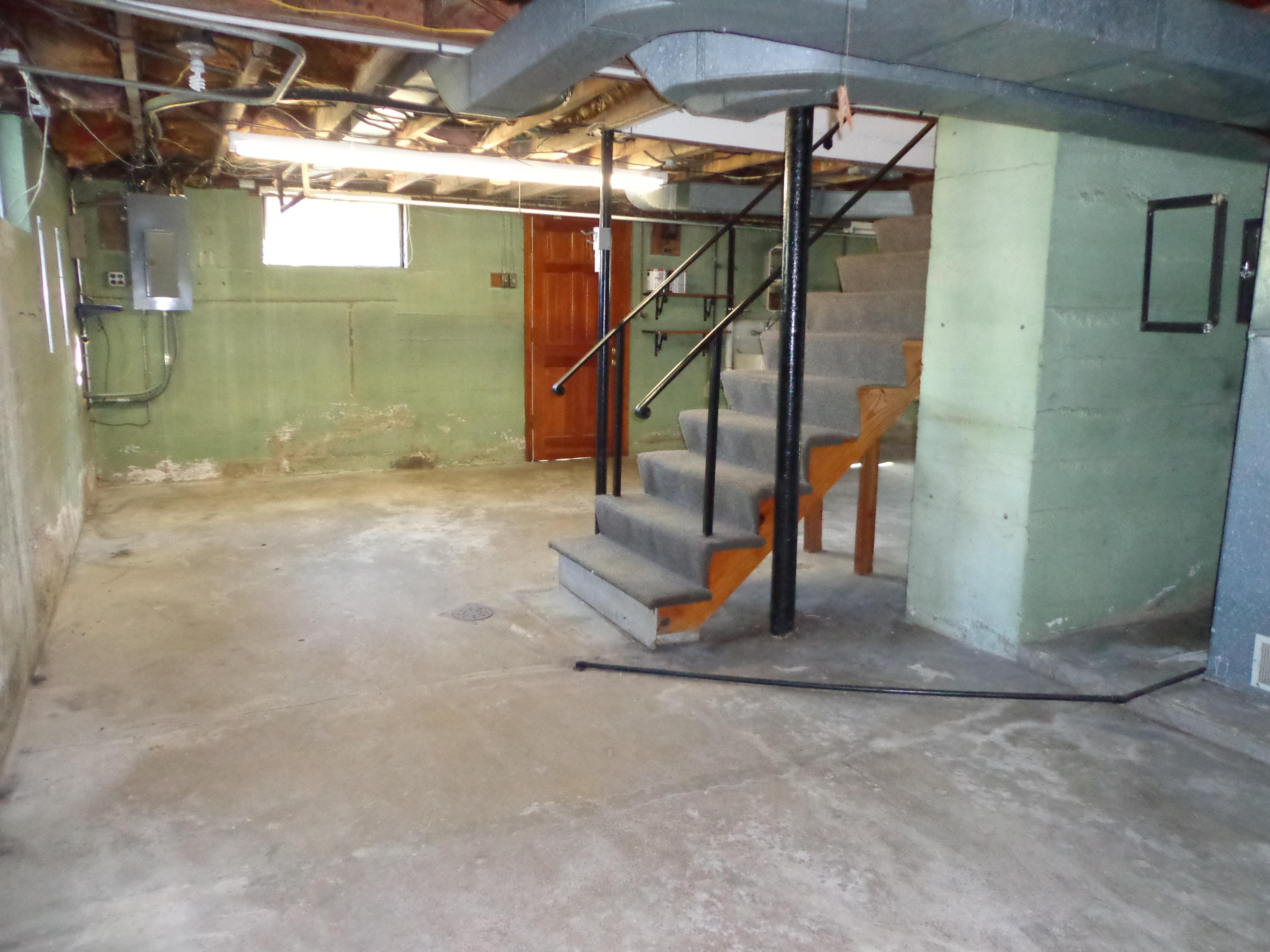 2628 Bandy Road Southeast Roanoke, VA 24014 - Photo 66 of 66 DSC07897