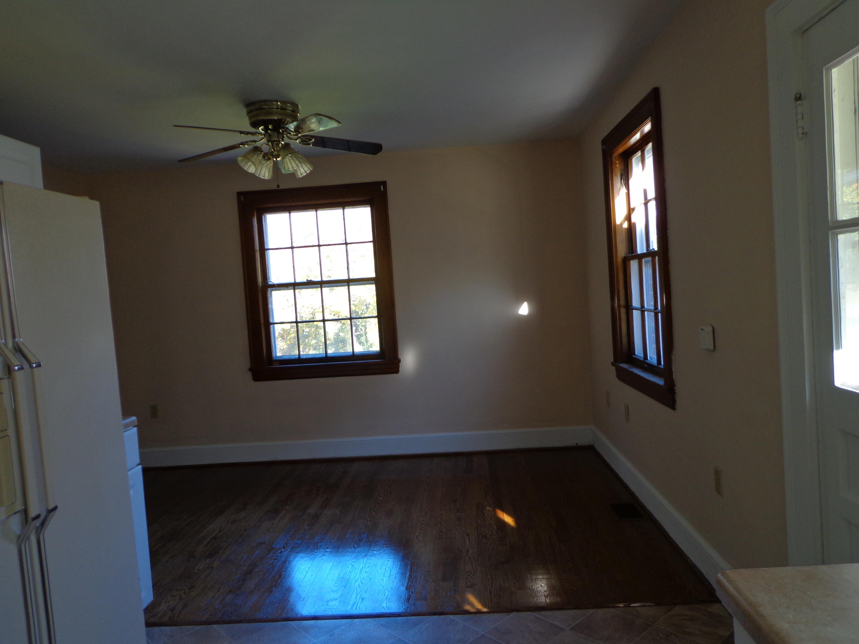 2628 Bandy Road Southeast Roanoke, VA 24014 - Photo 9 of 66 DSC07860