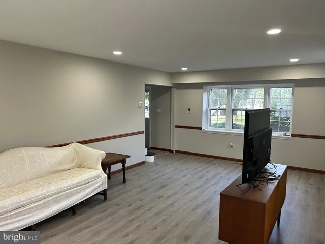 $3,000 | 41 Gamewell Lane, Willingboro, NJ 08046