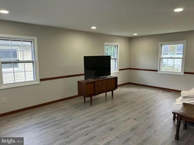 $3,000 | 41 Gamewell Lane, Willingboro, NJ 08046