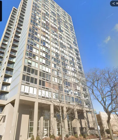 $224,000 | 5320 North Sheridan Road, Unit 1506, Chicago, IL 60640